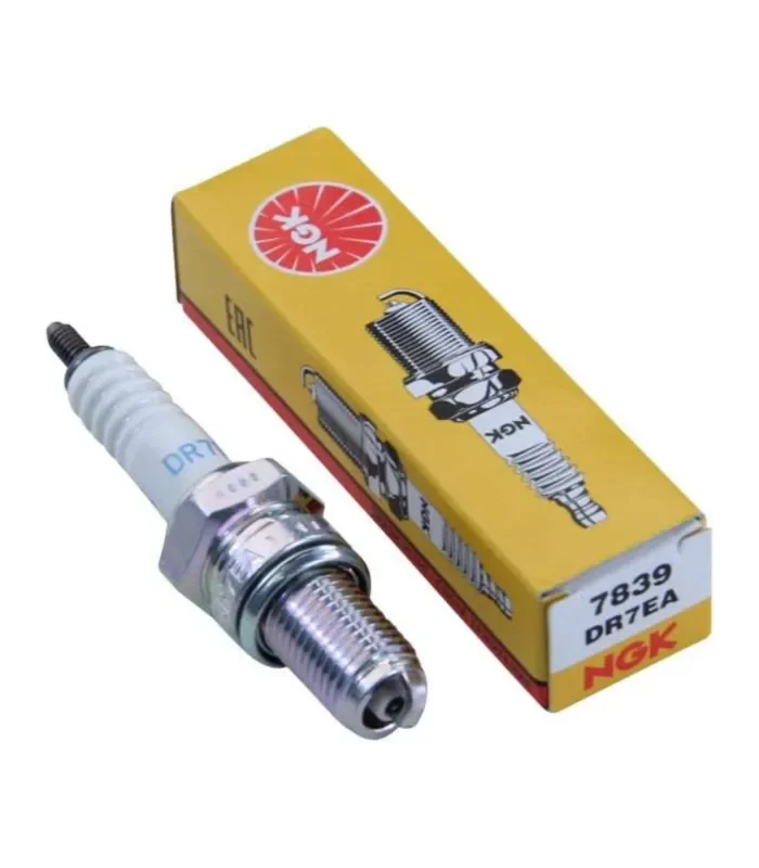 NGK DR7EA candela per fuoribordo Honda