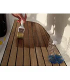Trattamento per il teak su barca e gommone